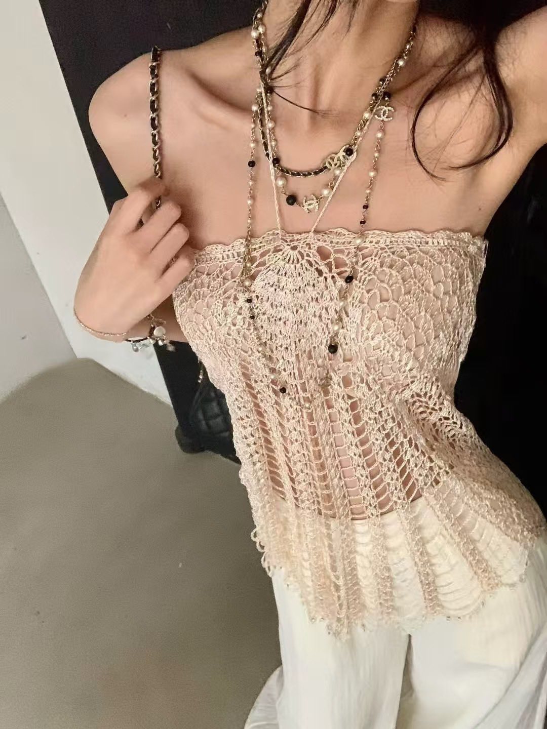 Aura Weaving Tops